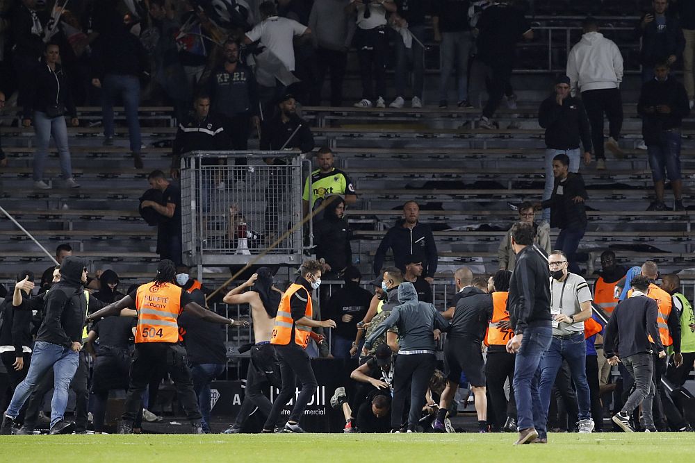 «Πανδημία βίας» στη Γαλλία