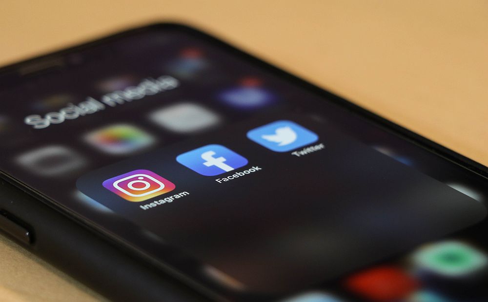 Οι αναρτήσεις που θα ήθελαν να εξαφανίσουν οι Έλληνες από τα social media