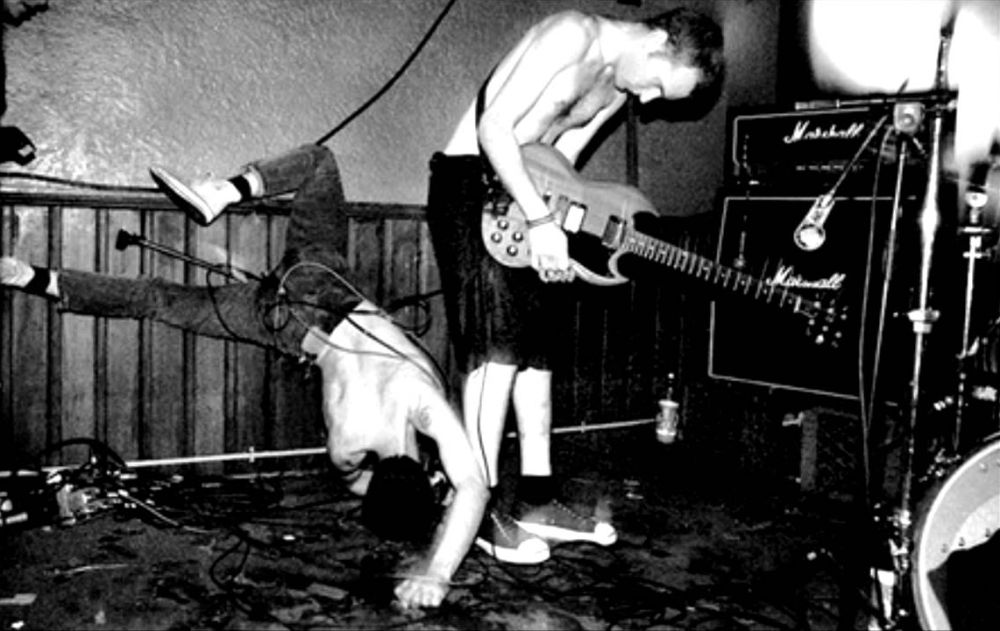 Online, 75 post-punk και hardcore συναυλίες από τη δεκαετία του 1980