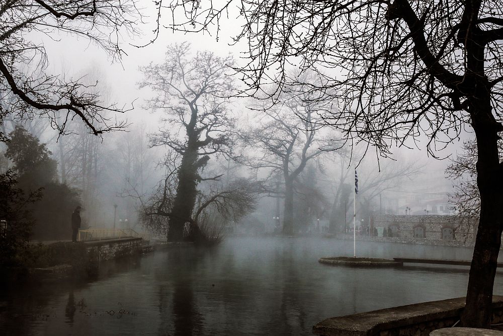 Καιρός: Πτώση της θερμοκρασίας με βροχές και καταιγίδες - Χιόνια στα ορεινά