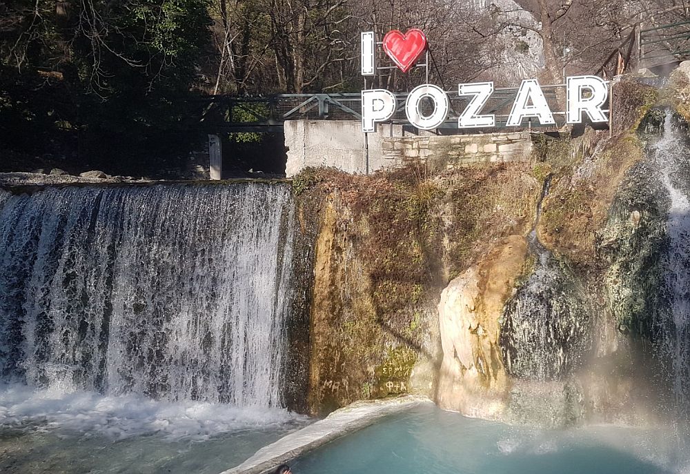 Το Ντουμπάι ...πάει Πόζαρ