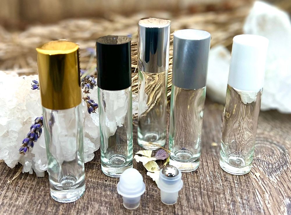 8 υπέροχα αρώματα σε μορφή rollerball για την τσάντα σας