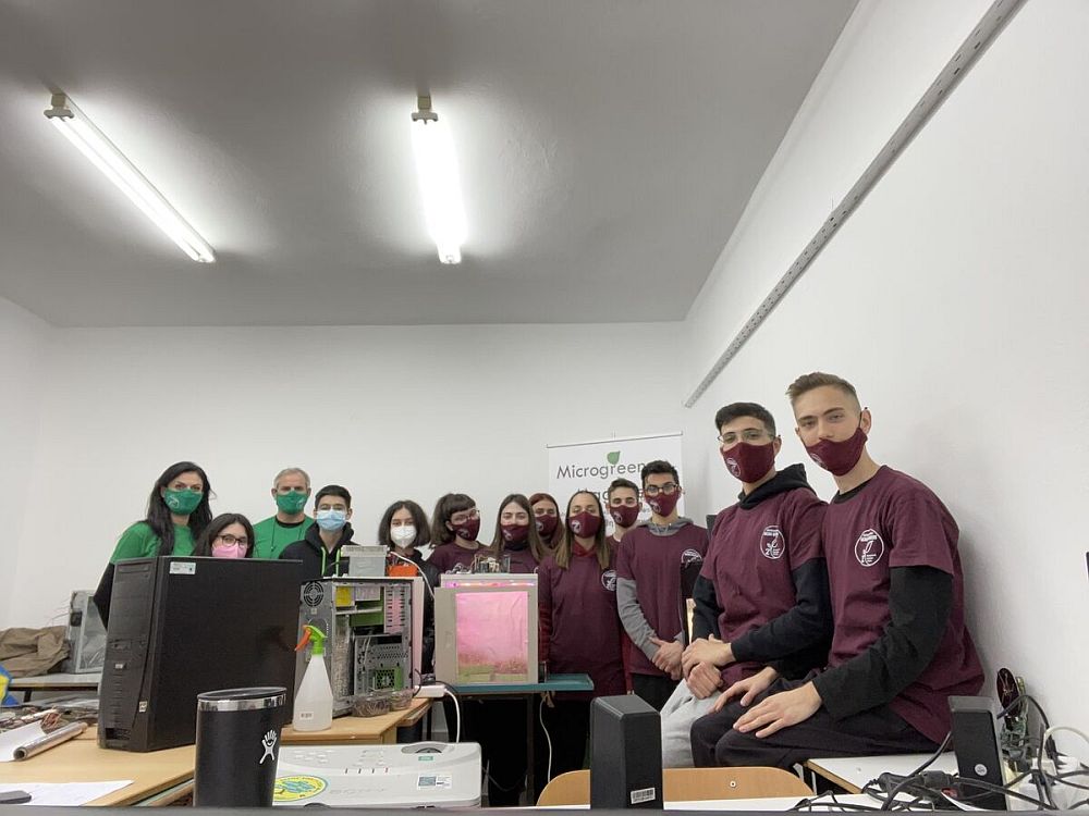 Μαθητές και μαθήτριες από το Κιλκίς καλλιεργούν πολύτιμα μικρολαχανικά