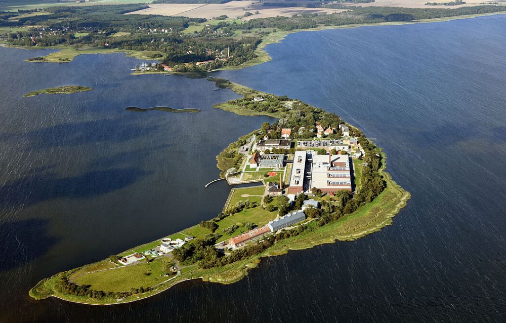 Το «νησί της πανούκλας», όπου βρίσκονται οι πιο θανατηφόροι ιοί του κόσμου