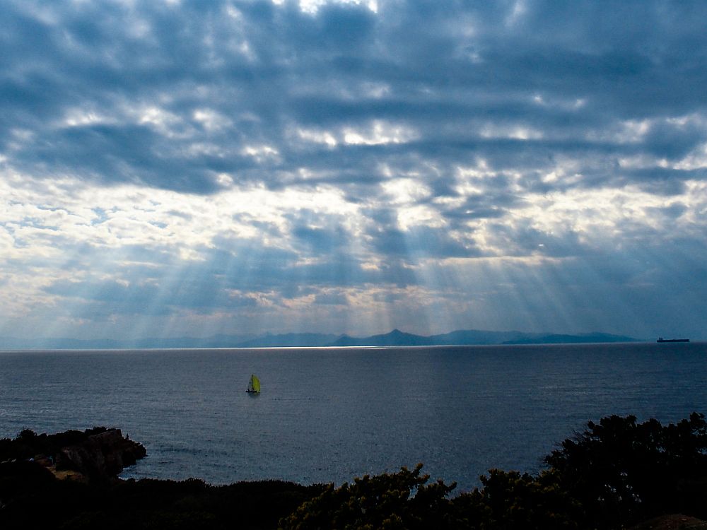 Καιρός: Πρόσκαιρη μεταβολή με βροχές και και καταιγίδες