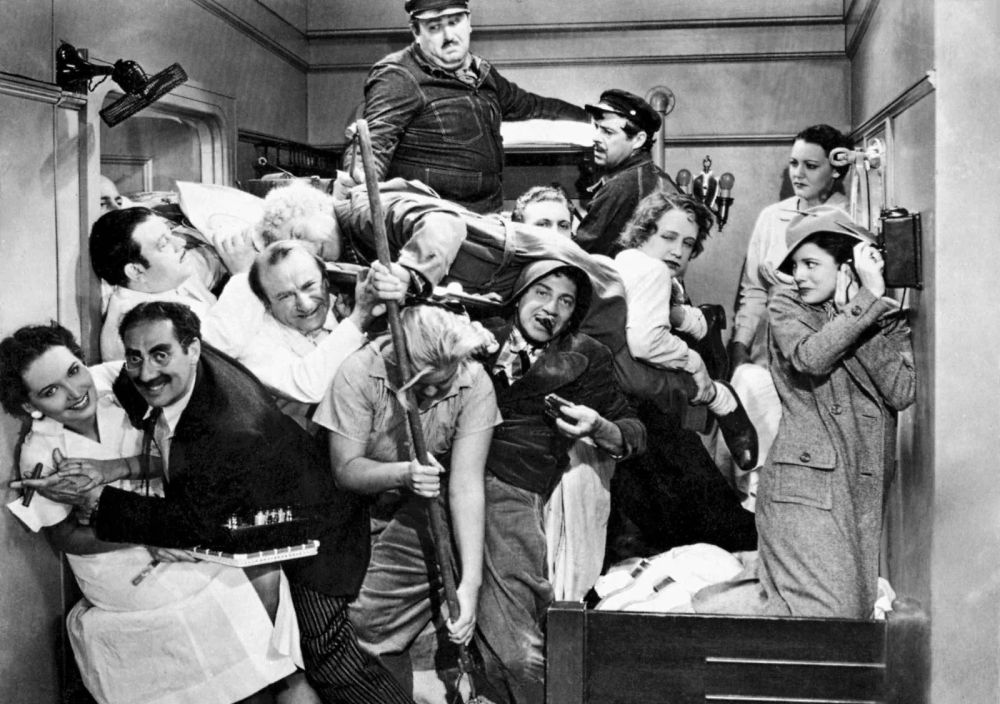 Μια Νύχτα στην Όπερα: Μία από τις πιο τρελές, απολαυστικές κωμωδίες των αδελφών Μαρξ