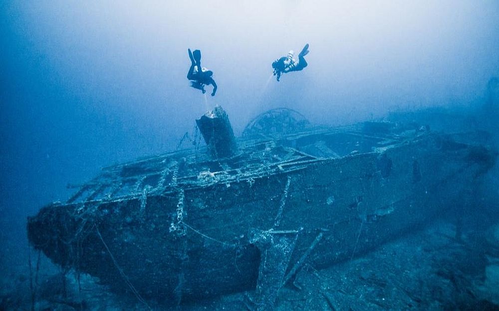 Επισκέψιμα για καταδύσεις αναψυχής 11 ναυάγια, χαρακτηρισμένα ως μνημεία