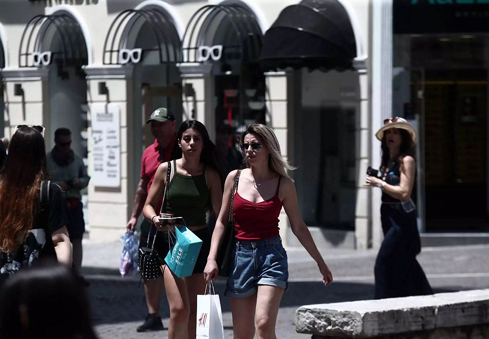 Κορωνοϊός: Αύξηση κρουσμάτων και εισαγωγών την τελευταία εβδομάδα