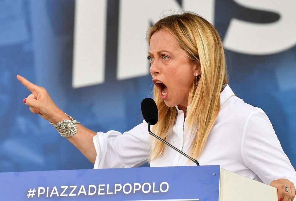 «Διασταύρωση» Λεπέν και Ορμπάν η υποψήφια νέα πρωθυπουργός της Ιταλίας