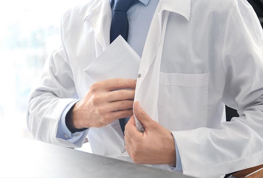 Ψηλά στα «φακελάκια» οι Έλληνες