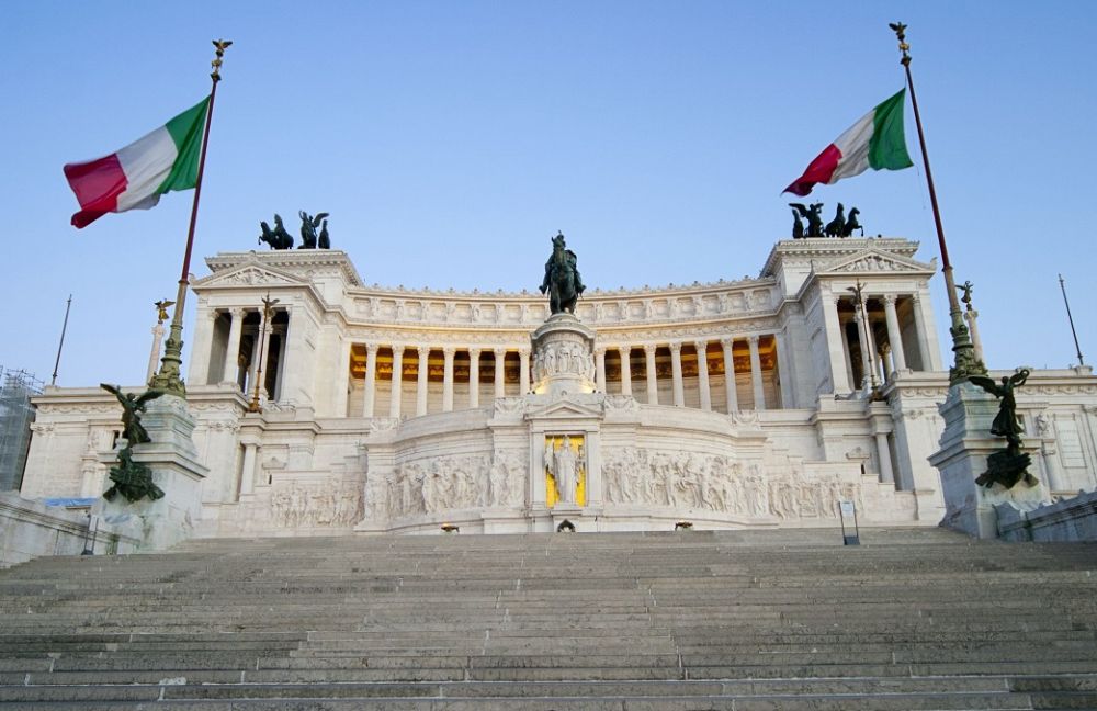 Η Ιταλία ξανά σε κρίση