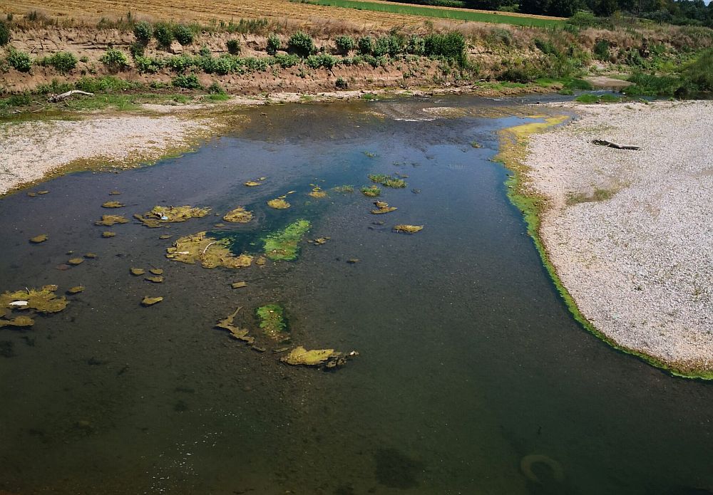 Κάτι «τρέχει» με το νερό αλλά όχι το ίδιο στα ποτάμια