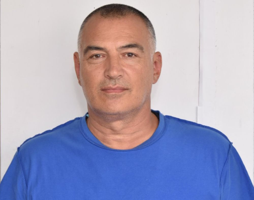 Αυτός είναι ο αστυνομικός που κατηγορείται για τον βιασμό 14χρονης στη Λέσβο