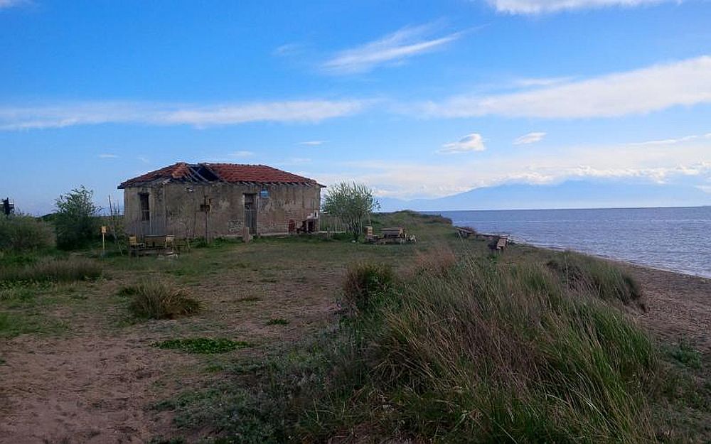 Θεσσαλονίκη: Έκκληση να σωθεί το Σπίτι του φύλακα της αλυκής Αγγελοχωρίου