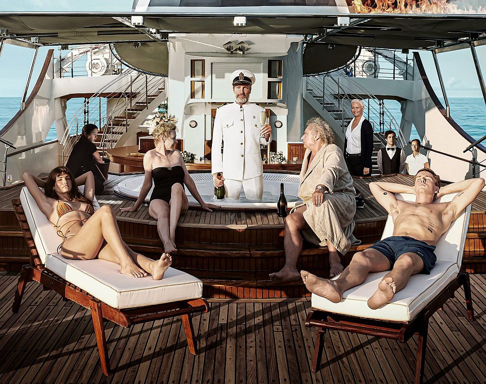 Το Τρίγωνο της Θλίψης: Ασκήσεις ισορροπίας και ταξικά ναυάγια