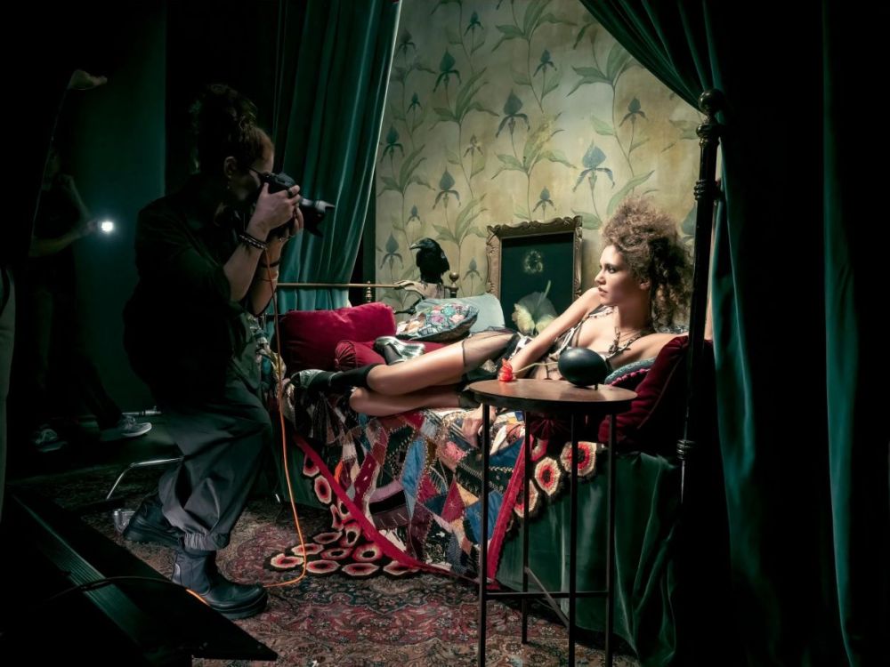 Το ημερολόγιο 2023 της Pirelli γιορτάζει το πάθος πίσω από τα μοντέλα