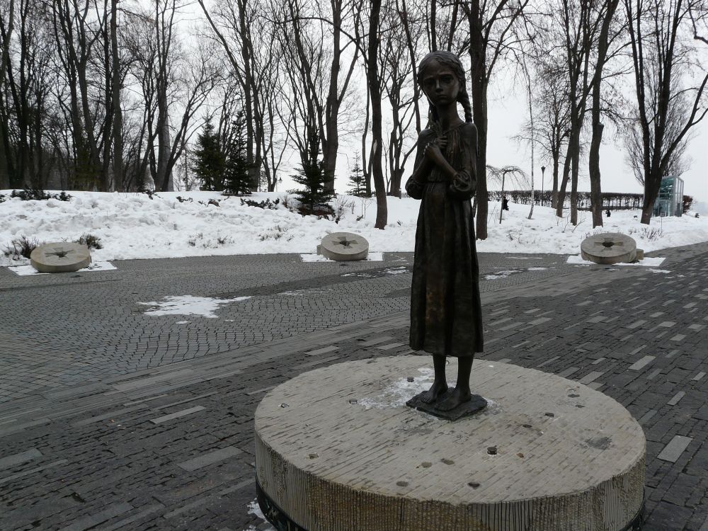 Γερμανία: Αναγνωρίζει ως γενοκτονία, τον λιμό που επέβαλε ο Στάλιν στην Ουκρανία