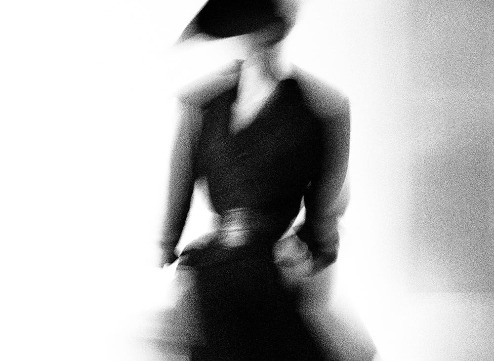 Dior: Ο οίκος μόδας μέσα από το φακό της φωτογράφου Sarah Moon