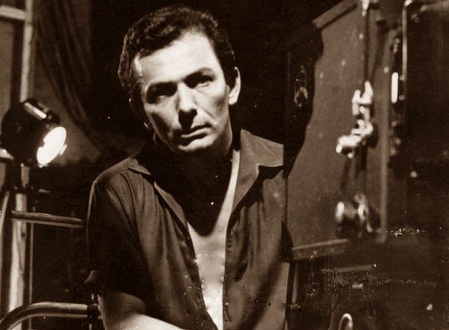 Ντίνος Δημόπουλος: Ο κορυφαίος και ακούραστος εργάτης του σινεμά