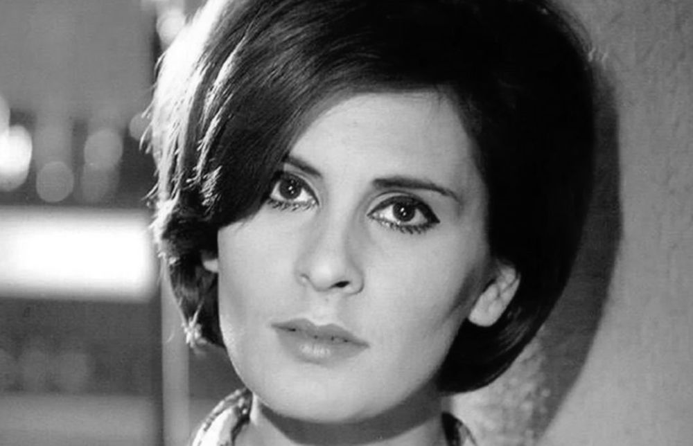 Η δωρική Ρένα Κουμιώτη