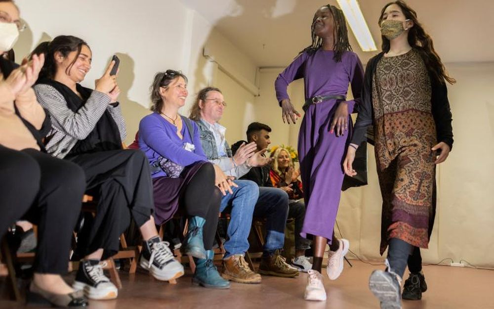 «Catwalk» με.. μοντέλα από την προσφυγική δομή των Διαβατών