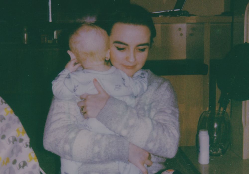 Ημέρα της Μητέρας: Η προέλευση, η σημασία και η τραγική ιστορία πίσω από τη γιορτή