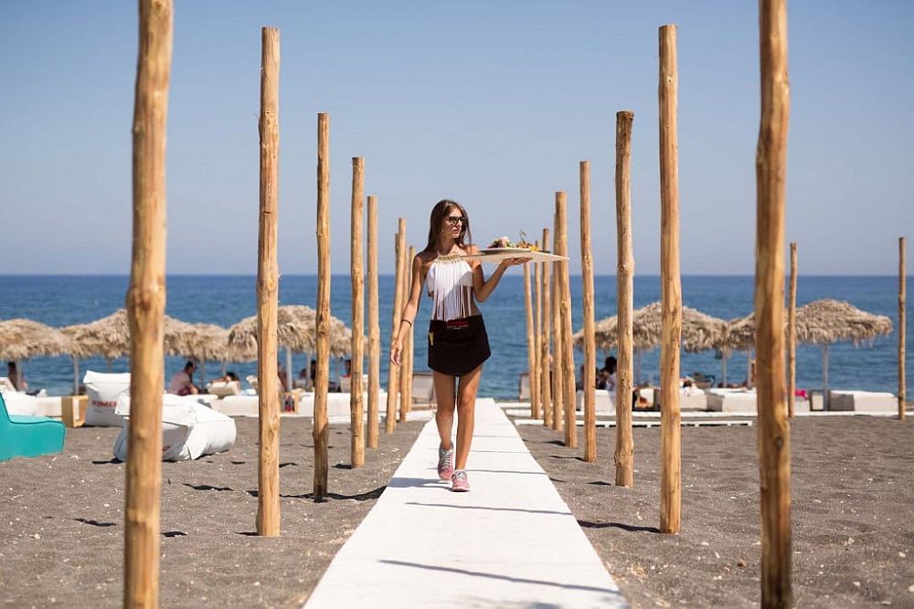 Ο τουρισμός πρωταγωνιστεί στην υποδηλωμένη εργασία