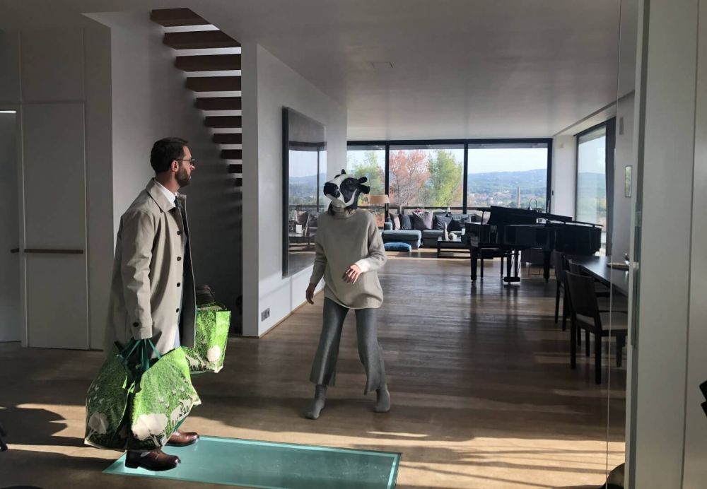 64ο ΦΚΘ: Τα «Μικρά πράγματα που πήγαν λάθος» στοχεύουν να πάνε ...σωστά