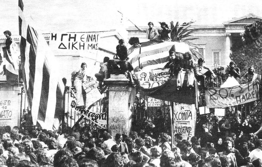 Η ελληνική πεζογραφία για το Πολυτεχνείο και τη χούντα