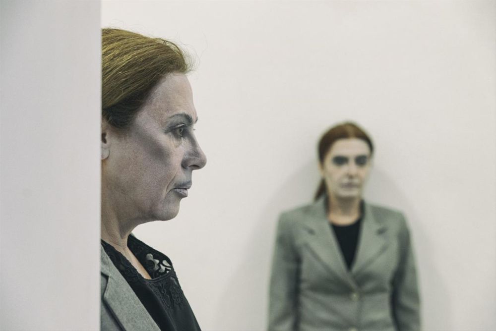 Η ομορφιά και ο εφιάλτης του να είσαι άνθρωπος μέσα από τη νέα παράσταση του ΚΘΒΕ