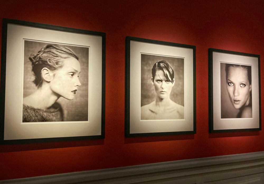 Έκθεση για το σύμπαν του Πάολο Ροβέρσι