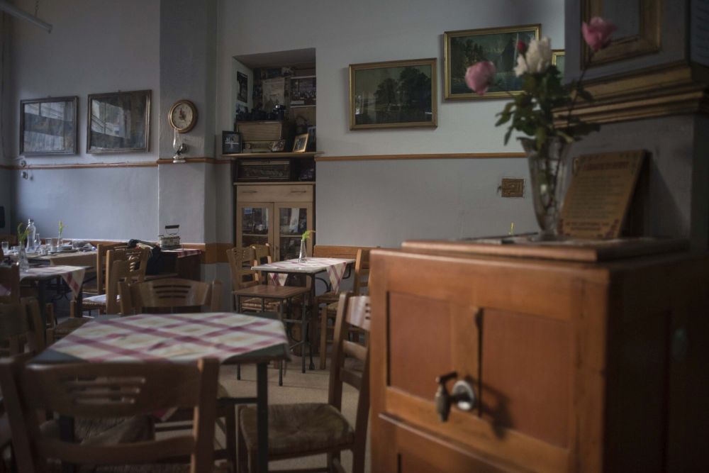 Διεθνές, το ιστορικό καφενείο της Φλώρινας γεμάτο στοπ καρέ, ιστορίες και μνήμες