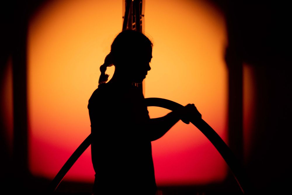 Performance «Contaminated» για το φαινόμενο της βίας κατά των γυναικών