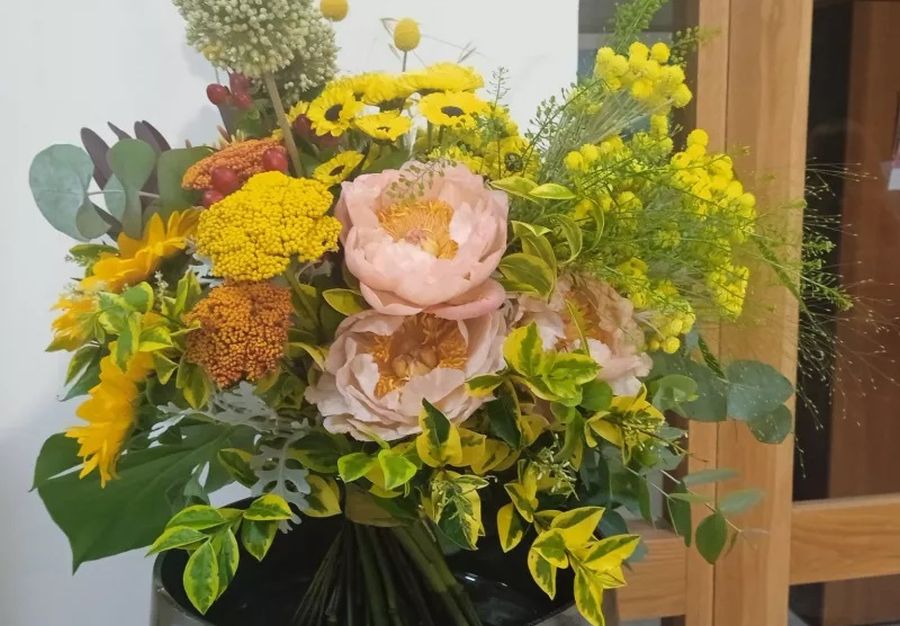 Ελληνικά αγριολούλουδα σε ανθοπωλεία με αδειοδοτημένες καλλιέργειες προτείνουν ερευνητές